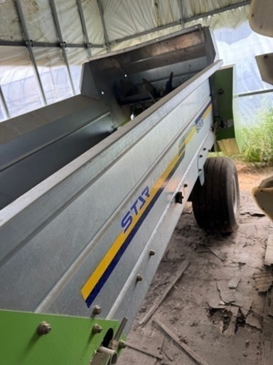 北海道旭川市 STAR スター農機 TMS0900D マニアスプレッダー