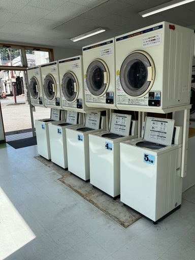 ランドリー用洗濯機＆乾燥機のセット