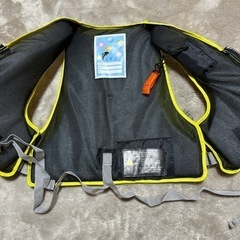 美品　fine Japan ライフジャケット　L 　120〜130の画像