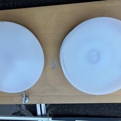 LED照明器具2つ