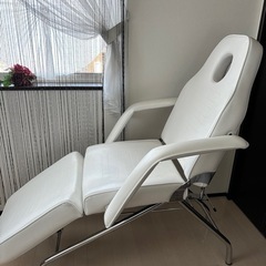 フェイシャルエステベッド！！の画像