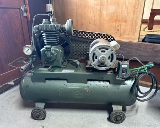 100V0.4kw  エアーコンプレッサー