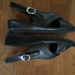 黒のオフィスサンダルのLサイズですの画像