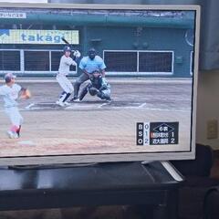 液晶テレビ　32インチ　2021年式の画像