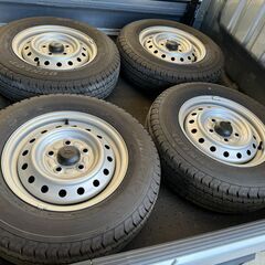グランマックストラック（タウンエース） タイヤホイール４本セット 新車取り外し の画像