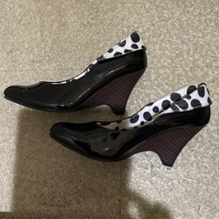 パンプス？の画像