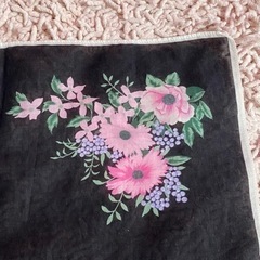 ハンカチ　モリハナエ　森英恵 HANAE MORI  38.5×41.5センチの画像