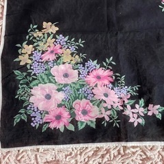 ハンカチ　モリハナエ　森英恵 HANAE MORI  38.5×41.5センチの画像