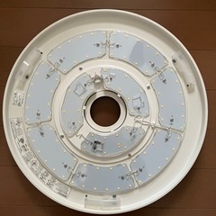 🌟値下げ🌟取扱説明書完備/解体済み取付即時可能/LEDシーリングライト　10段階調節可の画像