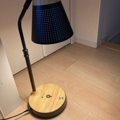 木製アイアン卓上LED照明 スマホ充電式