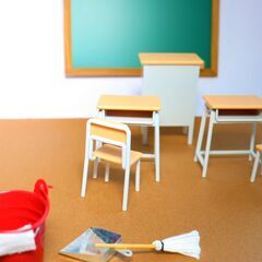 大手学習塾の日常清掃