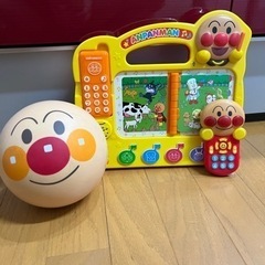 アンパンマンとその他のおもちゃ