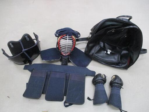 [834]剣道防具　セット　Sサイズ　中古品 　幼年期～小学低学年向け　防具袋付