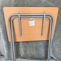 【値下げしました】折りたたみ デスク 幅70×奥行50×高さ70.5cm コンパクト スリム収納 傷がつきにくい 完成品 ナチュラルNo2892の画像