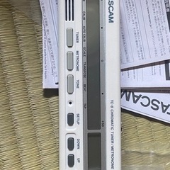 TASCAM （TEAC） クロマチックチューナーメトロノーム　TC-8 美品の画像
