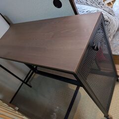 FJÄLLBO フィエルボ テーブル デスク 机