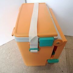 新札幌  TWINBIRD テーブル＆クーラーボックス 13L 幅40cm×高さ32cm×奥行25cm レジャー アウトドア キャンプ No.2667の画像