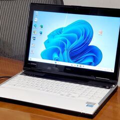 NEC 15インチ ヤマハサウンド【win10+win11 起動...