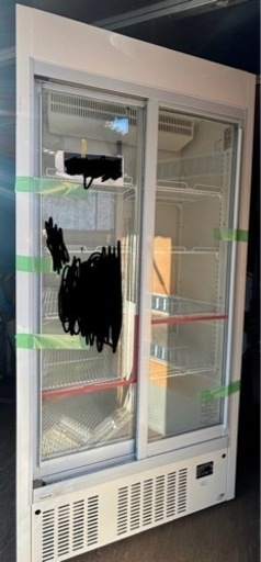 Panasonic　業務用保冷庫　694L 冷蔵庫