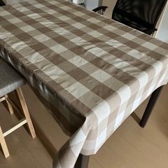 伸縮ダイニングテーブルの画像