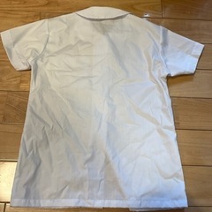 半額以下！トンボ　小学校式服用ブラウス　130センチの画像