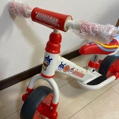 アンパンマンバイクの画像