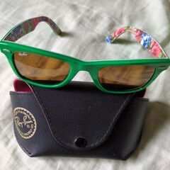 Ray Banの画像