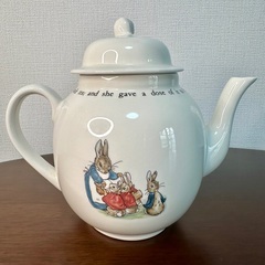 WEDGWOOD ピーターラビット ティーポットセット ビクトリクス・ポターの画像
