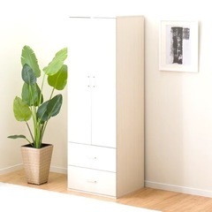 【最後の値下げ】美品！ニトリ ワードローブ（白）2台購入で更にお値引！4日までに買い手が見つからなければ投稿取り下げます
の画像