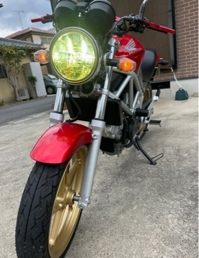 ホンダ　VTR ★美車　★カスタム多数　　
★1万K以下　