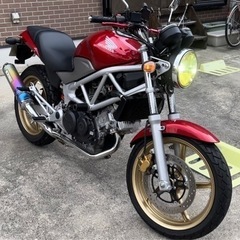 ホンダ　VTR ★美車　★カスタム多数　　
★1万K以下　 