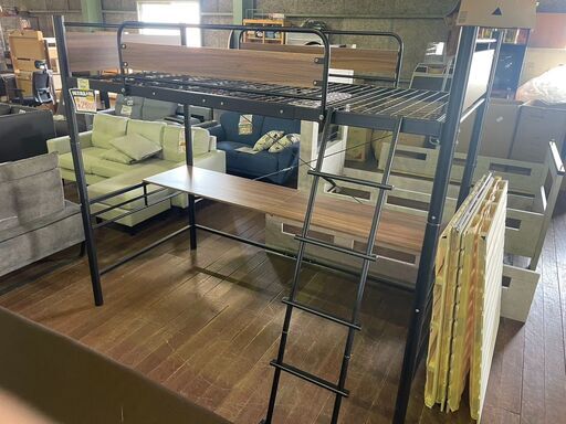 展示現品ロフトベッド！9万円を29800円！