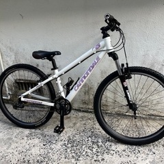 US🇺🇸８段ギア26インチマウンテンバイクCannondale F6自転車街乗り通勤車通学車🍉プロフ必読 の画像