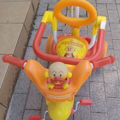アンパンマン　三輪車の画像