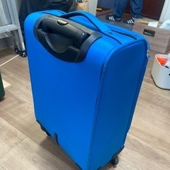 スーツケースの画像