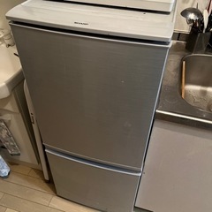 冷蔵庫  シャープ  SJ-D14A