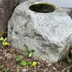 水受け石　庭石