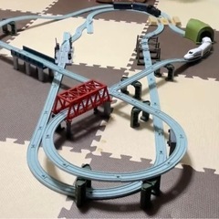 ダイソー　プチ電車　線路もろもろの画像