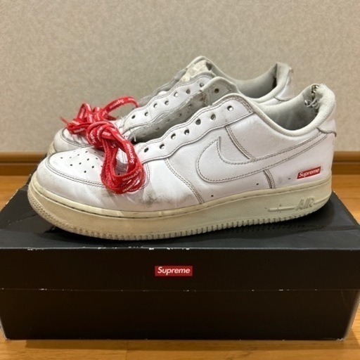 Supreme × Nike Air Force 1 Low \