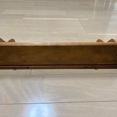 【USED美品】アンティーク調無垢ウォールシェルフ（ハート）の画像