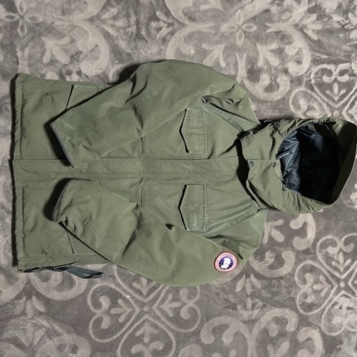 カナダグース　ダウンジャケット　カムループス S