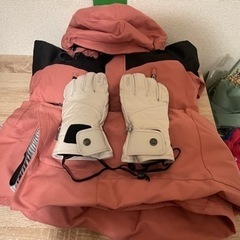 新品スキーウェア＆手袋＆メガネの画像