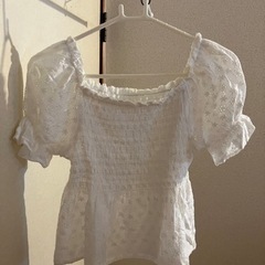 【INGNI】白レーストップス