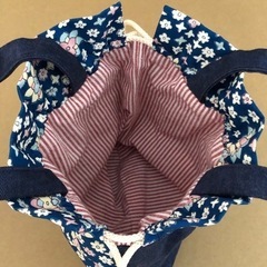 昭和レトロな巾着バッグ（ハンドメイド）の画像