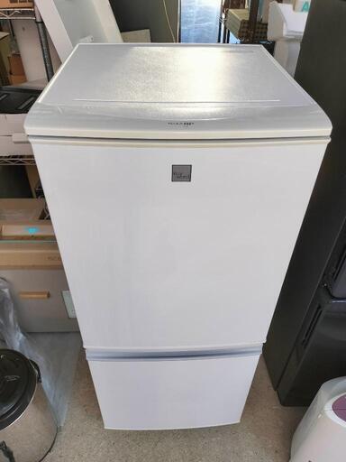 シャープ ノンフロン冷蔵庫　\n137L　2017年製\n