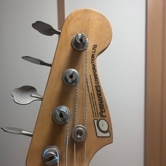 Fernandes プレシジョンベース　石ロゴ   の画像