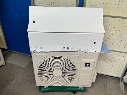 美品■2021年製　美品 SHARP ルームエアコン　AY-L22P-W■Airest エアレスト■6畳程度