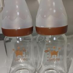 コンビ哺乳瓶