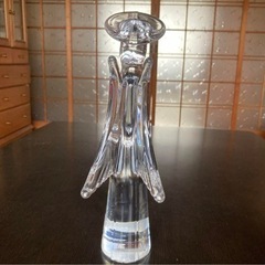 クリスタルの天使の置物　25%レッドクリスタル　日本製　の画像