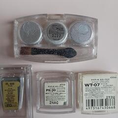 アイシャドウ 各種 (単色・多色)4点の画像